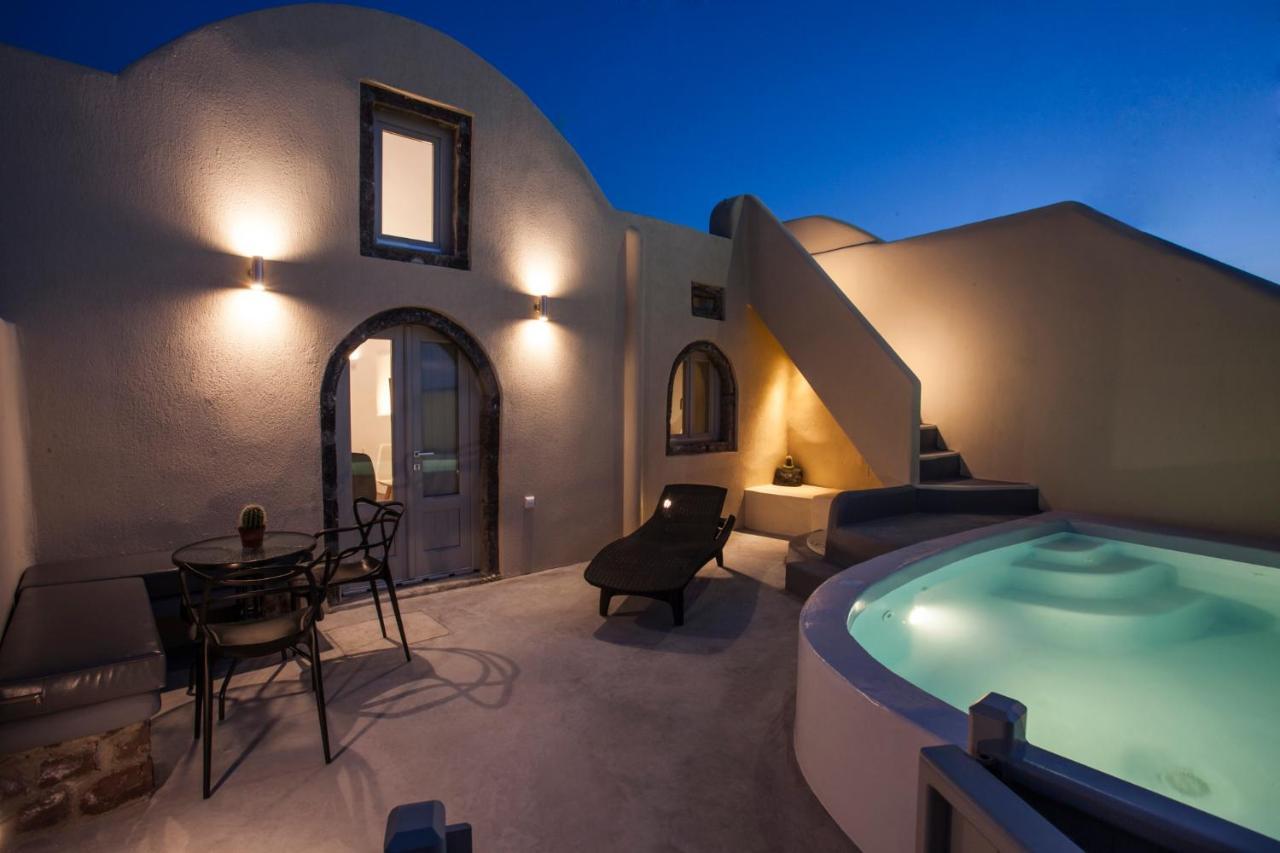 Cupola Suites Oía Exterior photo