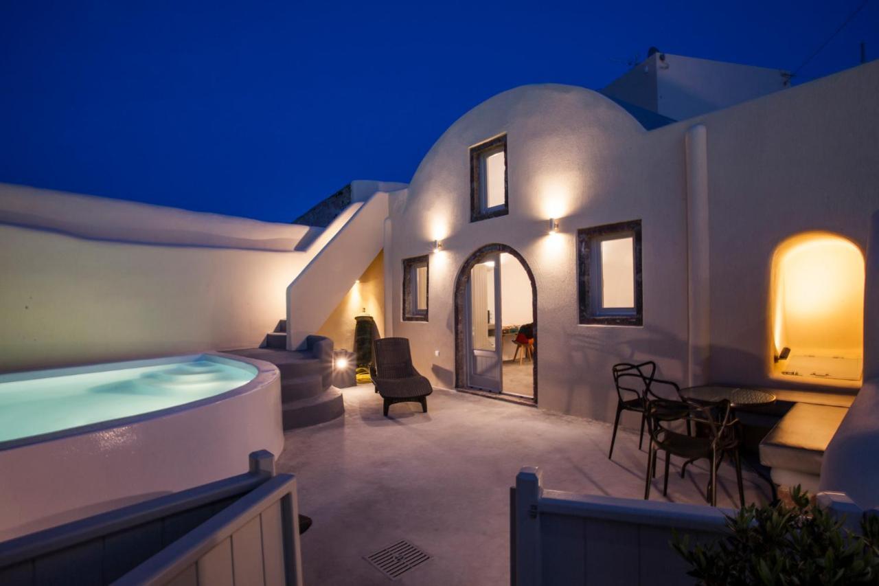 Cupola Suites Oía Exterior photo