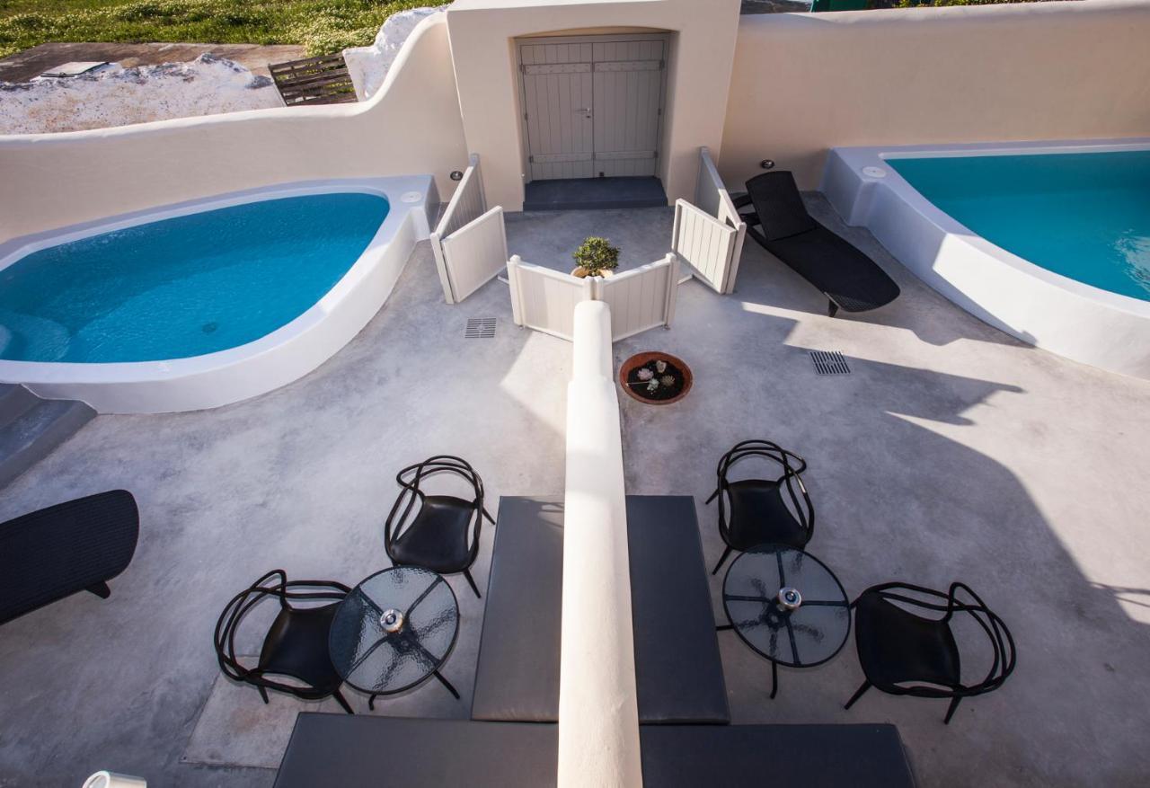 Cupola Suites Oía Exterior photo