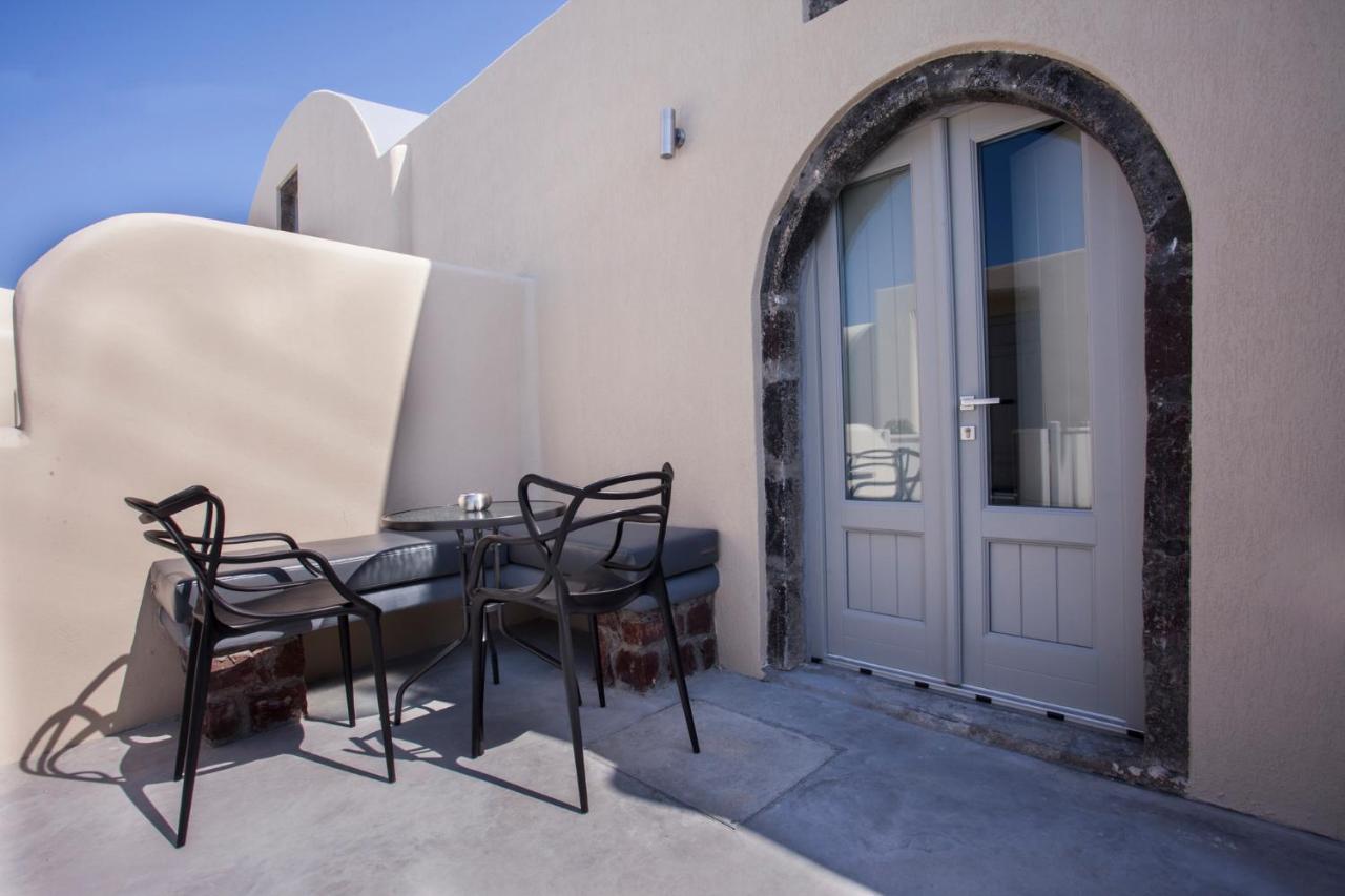 Cupola Suites Oía Exterior photo